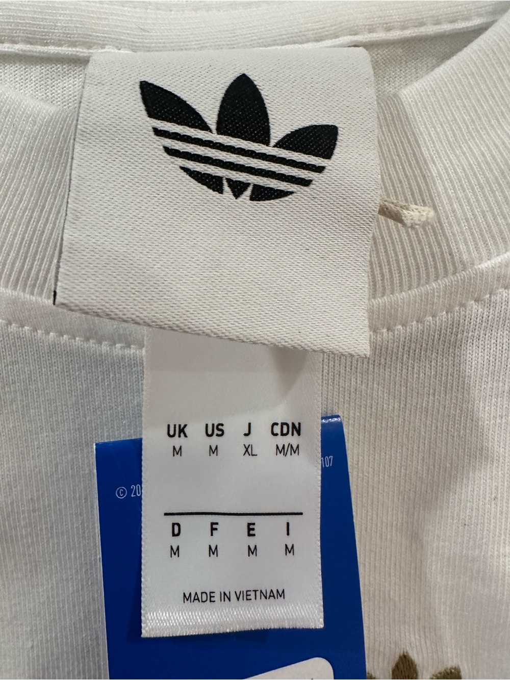 adidas- Soccer - Argentina- White Tee with AFA Crest - Picture 3 of 7